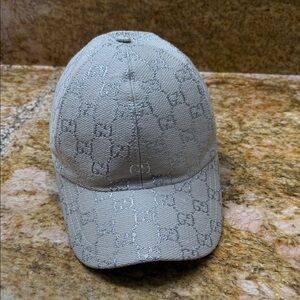 Gucci Beige Silver GG logos Patterned  Hat (Unisex)